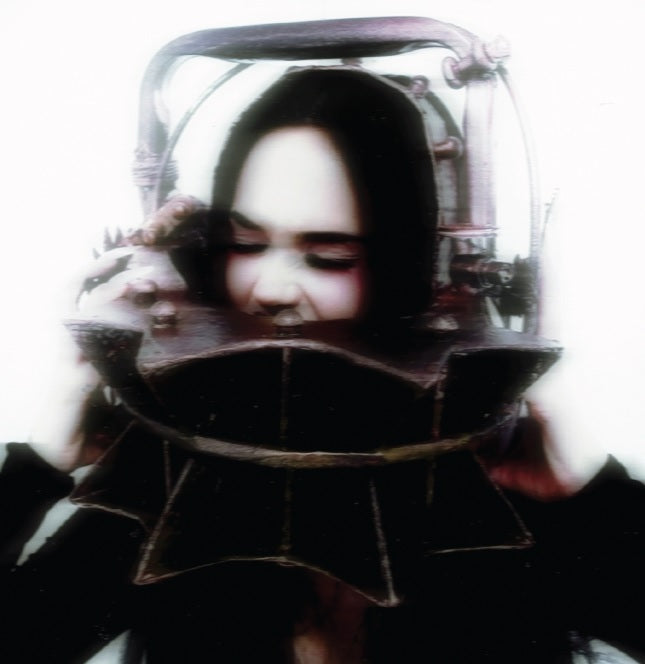 Maggie Lindemann - HEADSPLIT [Clear LP] | Mint (M) Mint (M)-
