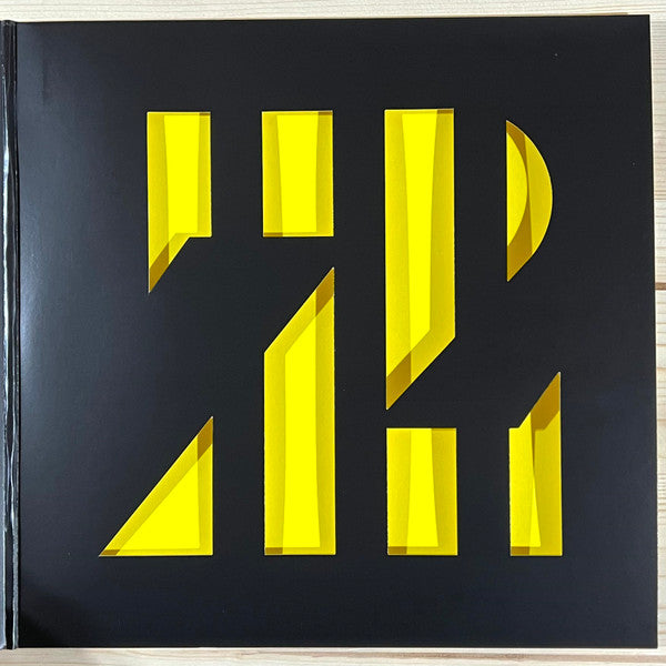72 Seasons | Mint (M) Mint (M)-