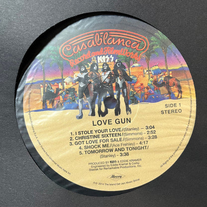 Kiss - Love Gun (UNOFFICIAL VINYL) | Near Mint (NM or M-) Excellent+ (EX+)-