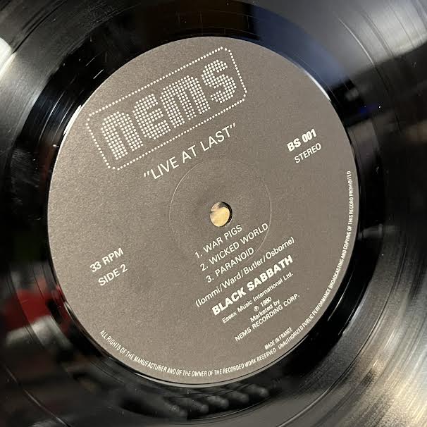 Black Sabbath - Live At Last (VINYL - FRANCE) | Near Mint (NM) Excellent+ (EX+)-