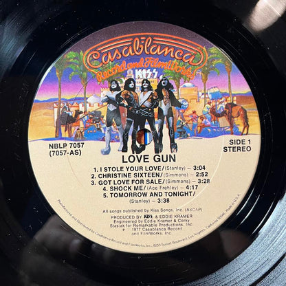 Kiss - Love Gun (VINYL) | Near Mint (NM) Excellent+ (EX+)-