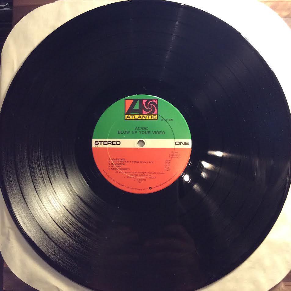 AC/DC - Blow Up Your Video (VINYL) | Near Mint (NM) Near Mint (NM)-
