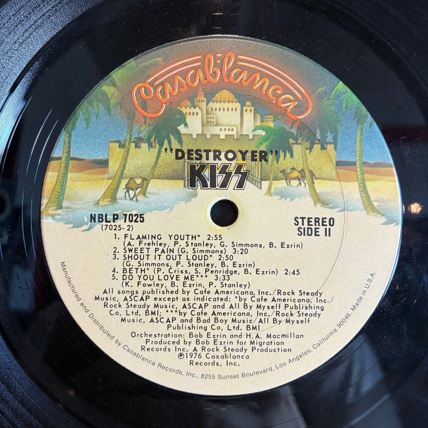Kiss - Love Gun (VINYL) | Very Good Plus (VG+)-