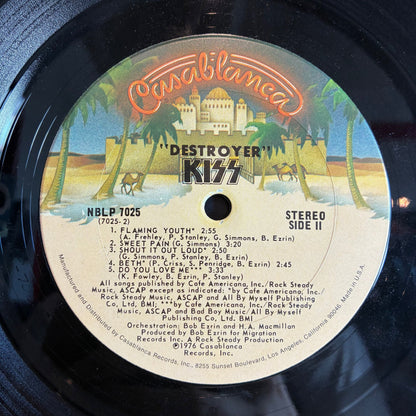 Kiss - Love Gun (VINYL) | Very Good Plus (VG+)-