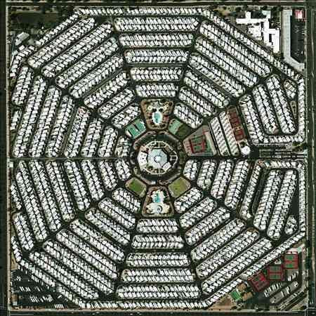 Modest Mouse - Strangers to Ourselves (180 Gram Vinyl, Digital Download Card) | Mint (M) Mint (M)-