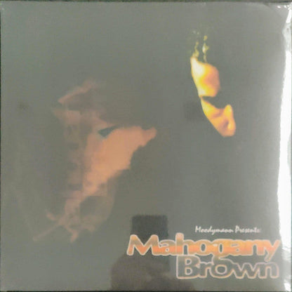 Mahogany Brown | Mint (M) Mint (M)-