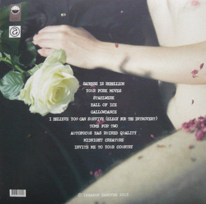 Tomb For Two | Mint (M) Mint (M)-