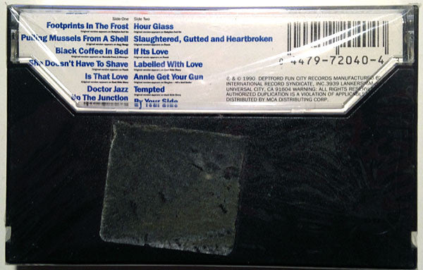 Squeeze (2) - A Round And A Bout *CASSETTE* | Near Mint (NM) Near Mint (NM)-