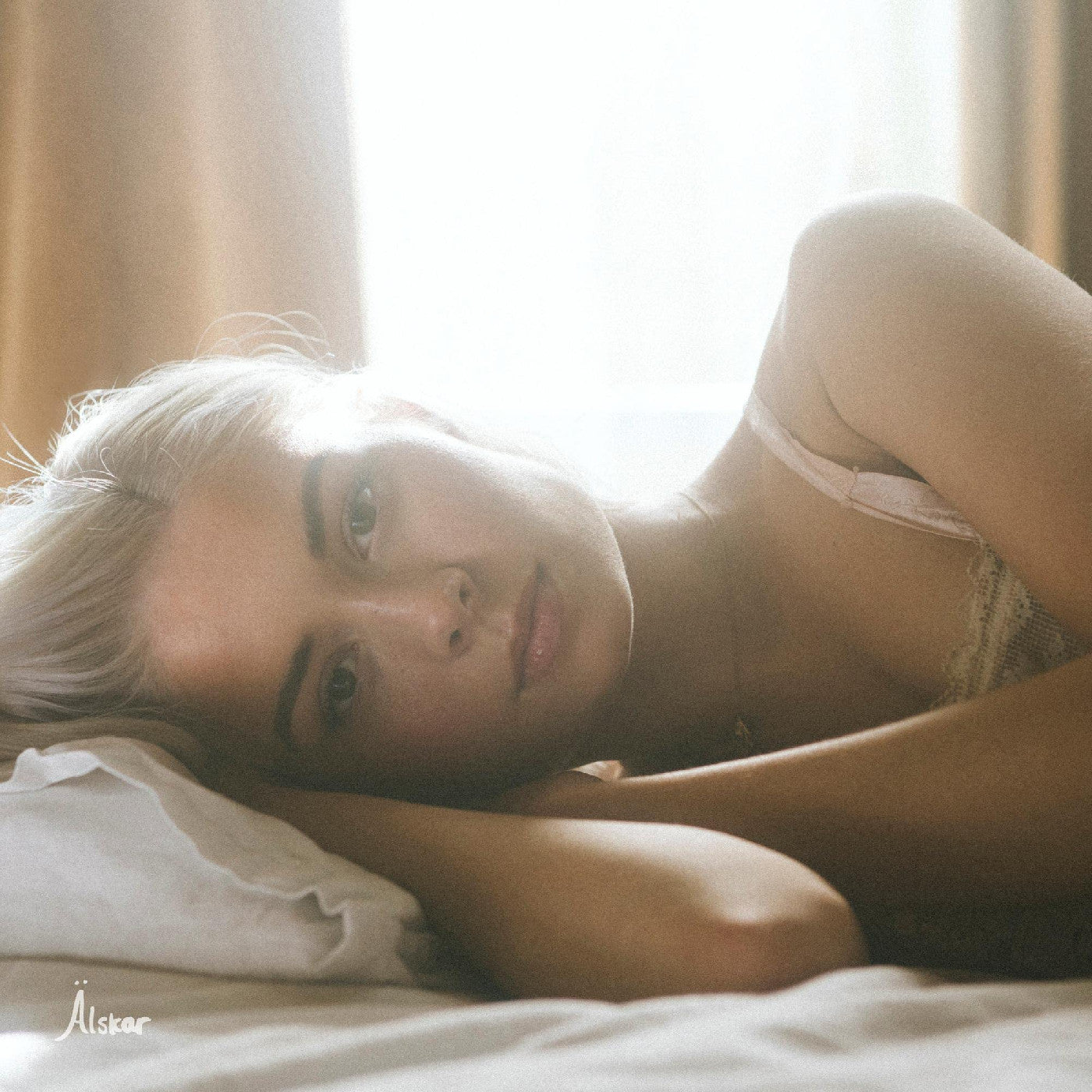 Nina Nesbitt - Älskar (Deluxe Edition CD) | Mint (M) Mint (M)-