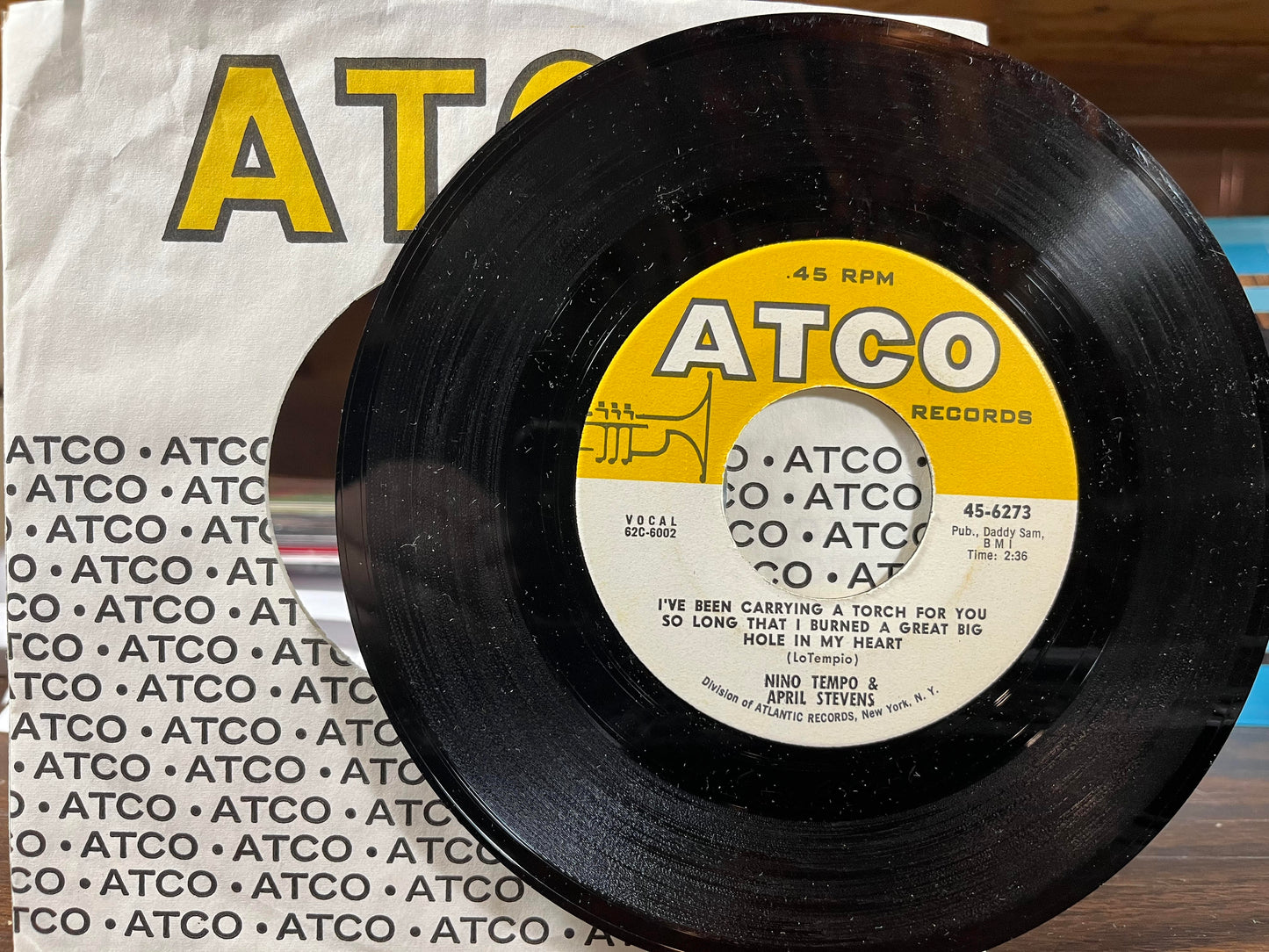 Nino Tempo & April Stevens - Deep Purple / I've Been Carrying A Torch For You So Long That I Burned A Great Big Hole In My Heart (7" VINYL) | Excellent+ (EX+)--