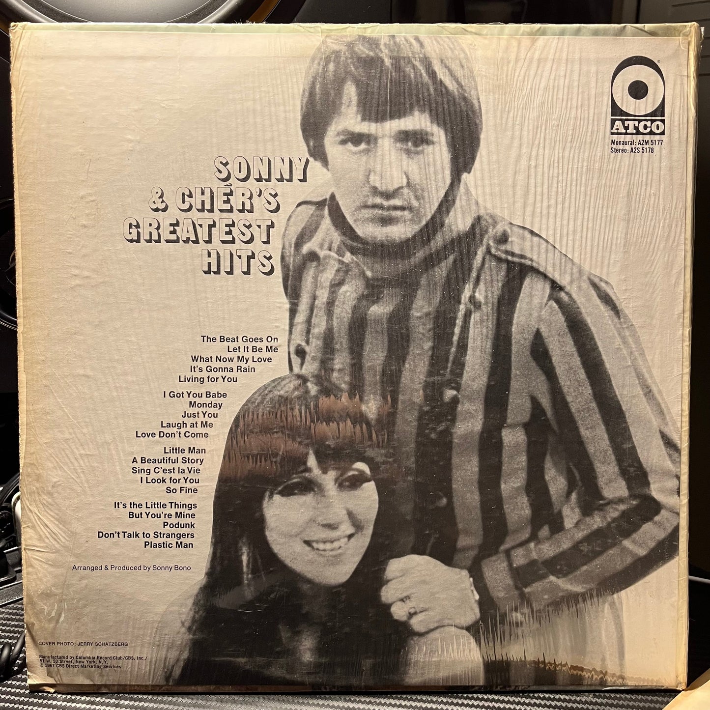 Sonny & Cher - Sonny & Cher's Greatest Hits | Good Plus (G+) Near Mint (NM)--