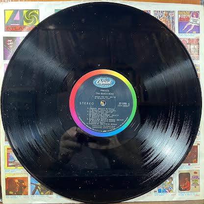 The Beach Boys - Friends (VINYL) | Near Mint- (NM-)-