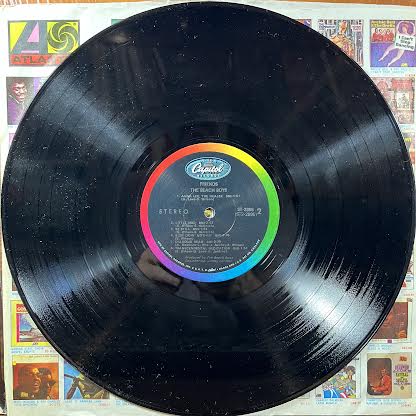 The Beach Boys - Friends (VINYL) | Near Mint- (NM-)-