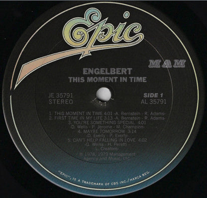 Engelbert Humperdinck - This Moment In Time | Near Mint (NM) Near Mint (NM)-