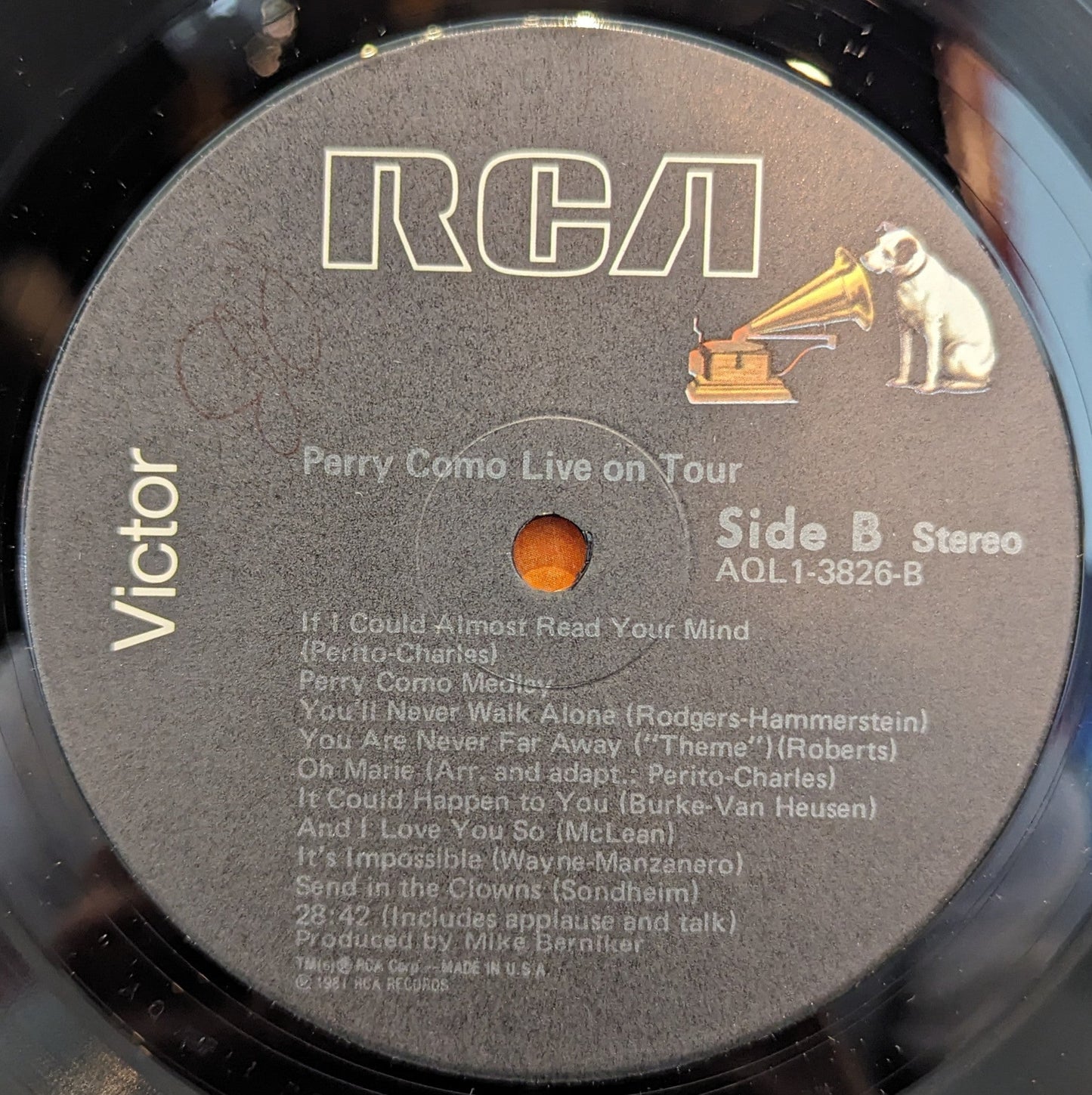 Perry Como Live On Tour | Near Mint (NM) Excellent (EX)-