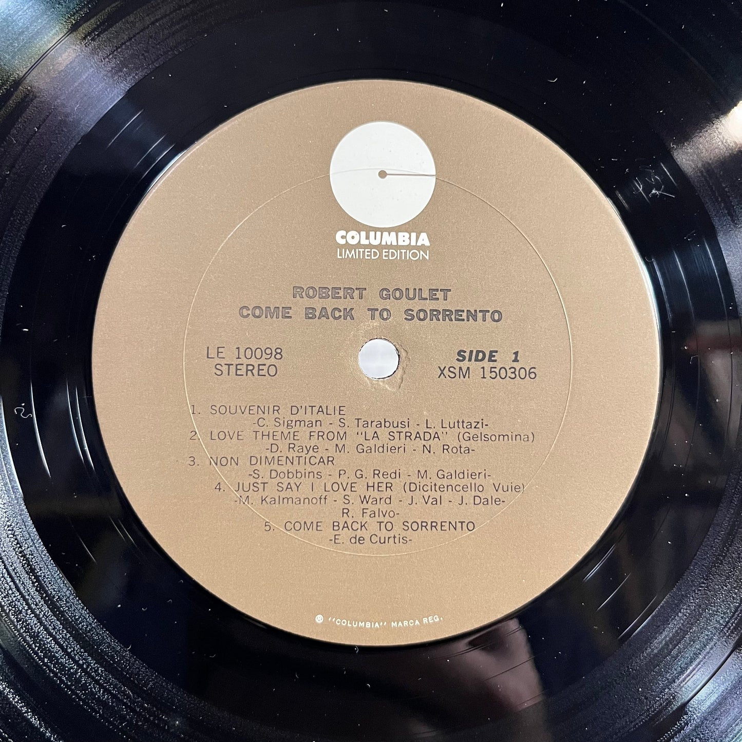 Robert Goulet - Come Back To Sorrento | Near Mint (NM) Near Mint (NM)--