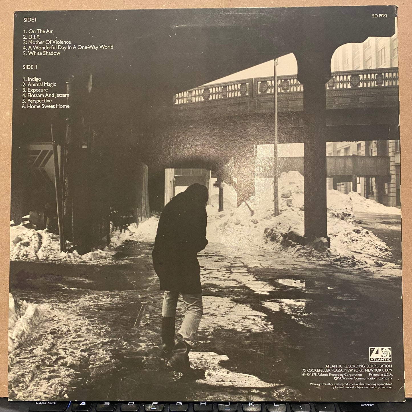 Peter Gabriel - Peter Gabriel *PRESWELL PROMO* | Near Mint (NM) Near Mint (NM)-