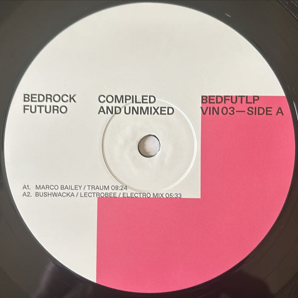 Bedrock Futuro | Mint (M) Mint (M)-