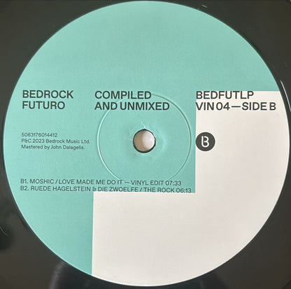 Bedrock Futuro | Mint (M) Mint (M)-