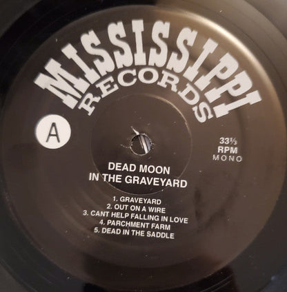In The Graveyard | Mint (M) Mint (M)-