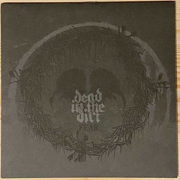 Dead In The Dirt - Fear (7" VINYL) | Mint (M) Mint (M)-