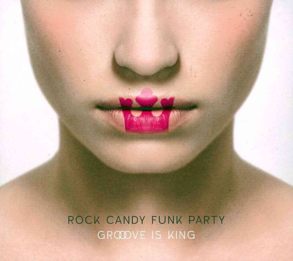 GROOVE IS KING |-