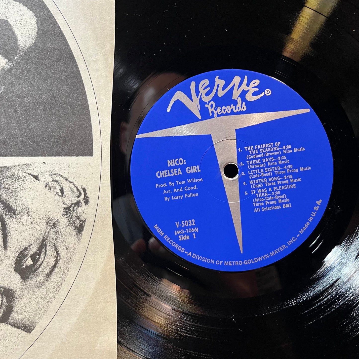 Nico - Chelsea Girl (VINYL LP VERVE V-5032 1967) | USED Near Mint- (NM-) Very Good (VG)-