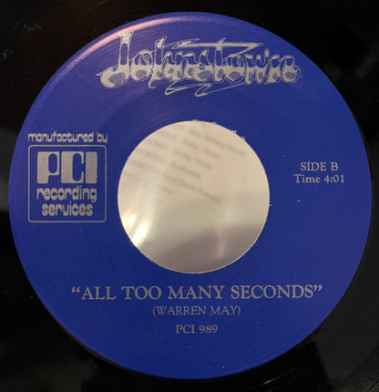 Johnstown - E - S *SIGNED* | Very Good Plus (VG+) Very Good (VG)--