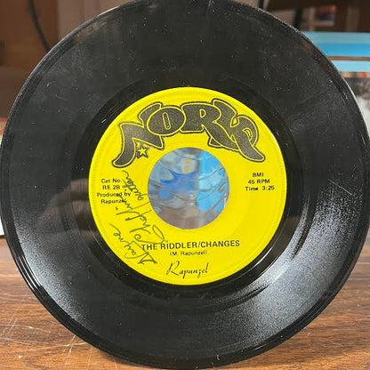 Rapunzel (3) - Mornin' Sunrise / The Riddler/Changes (7" VINYL) | Good Plus (G+) Generic--