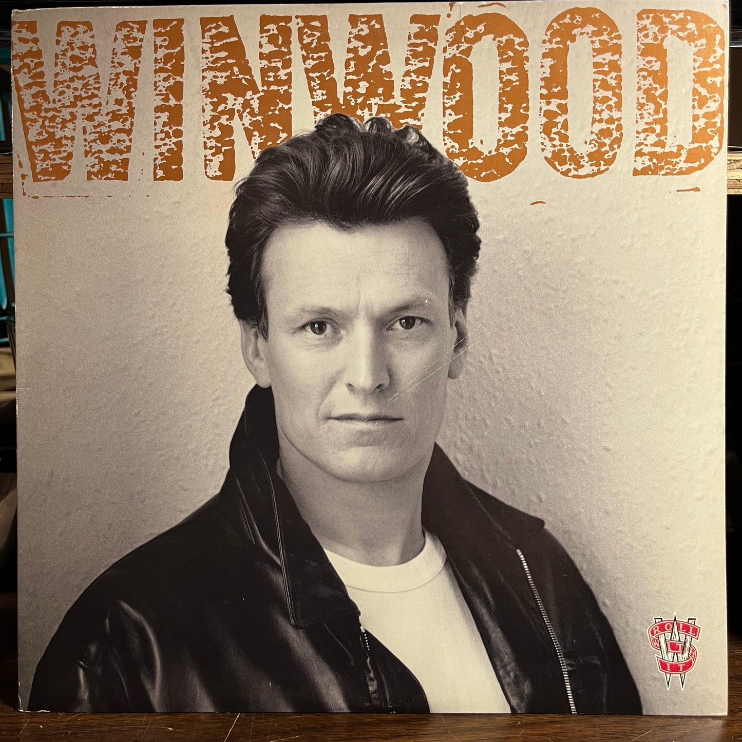 Steve Winwood - Roll With It (VINYL) | Near Mint- (NM-) Excellent+ (EX+)-