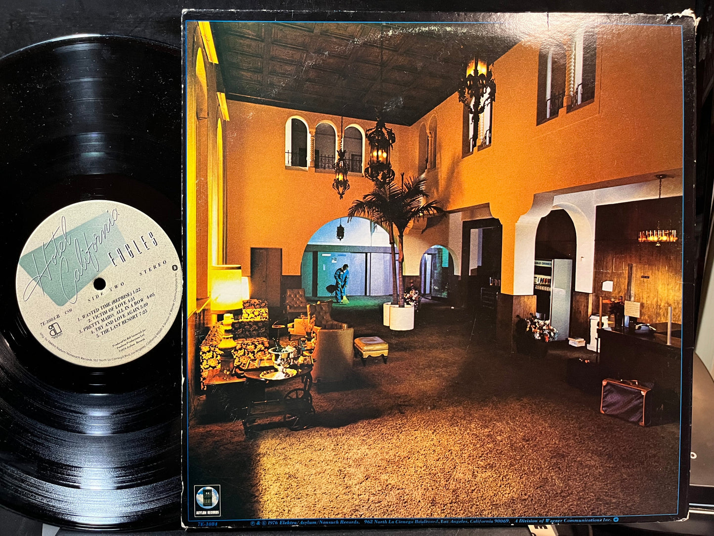 Eagles - Hotel California (VINYL LP ASYLUM 7E-1084 1976) | USED Near Mint- (NM-) Very Good Plus (VG+)--