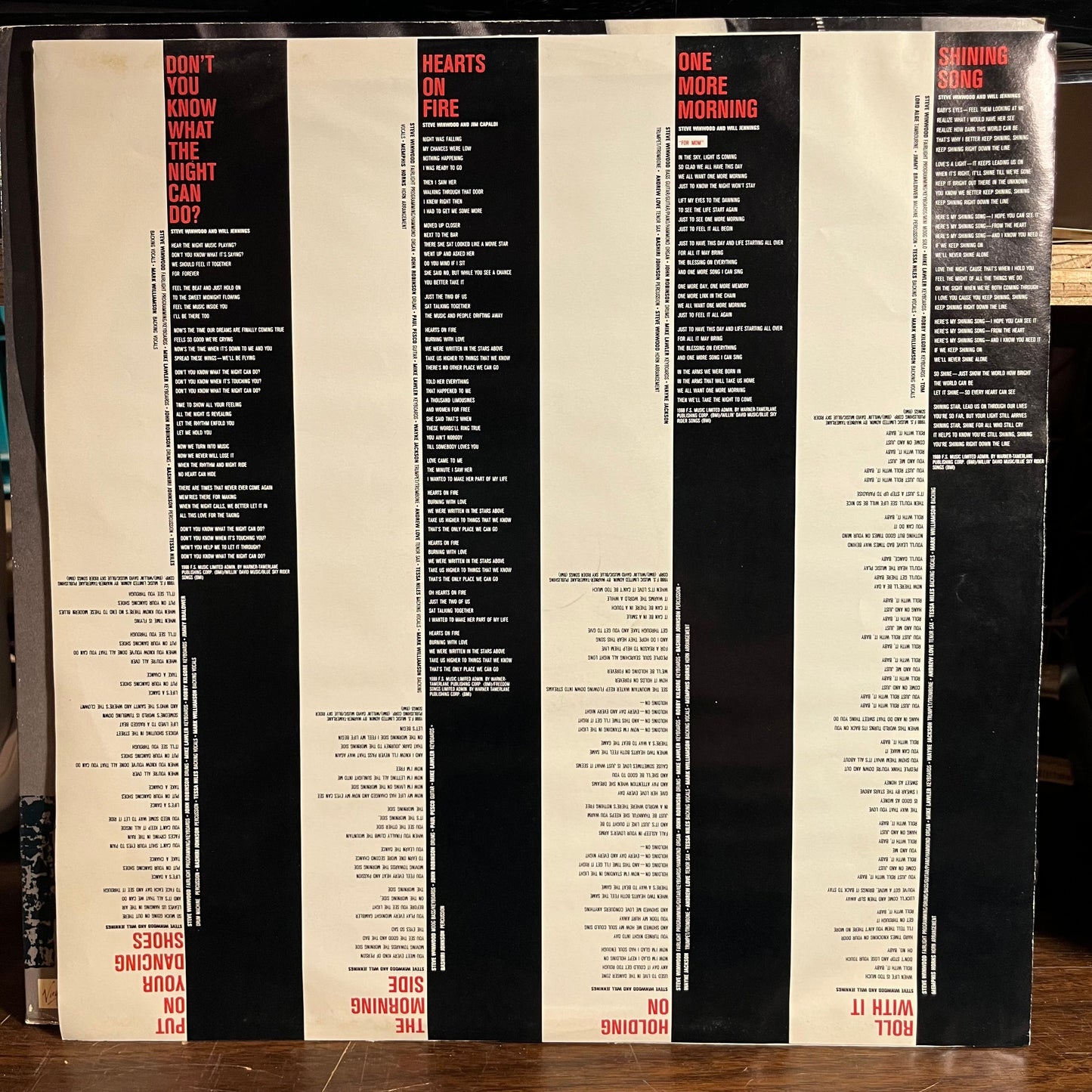 Steve Winwood - Roll With It (VINYL) | Near Mint- (NM-) Excellent+ (EX+)-