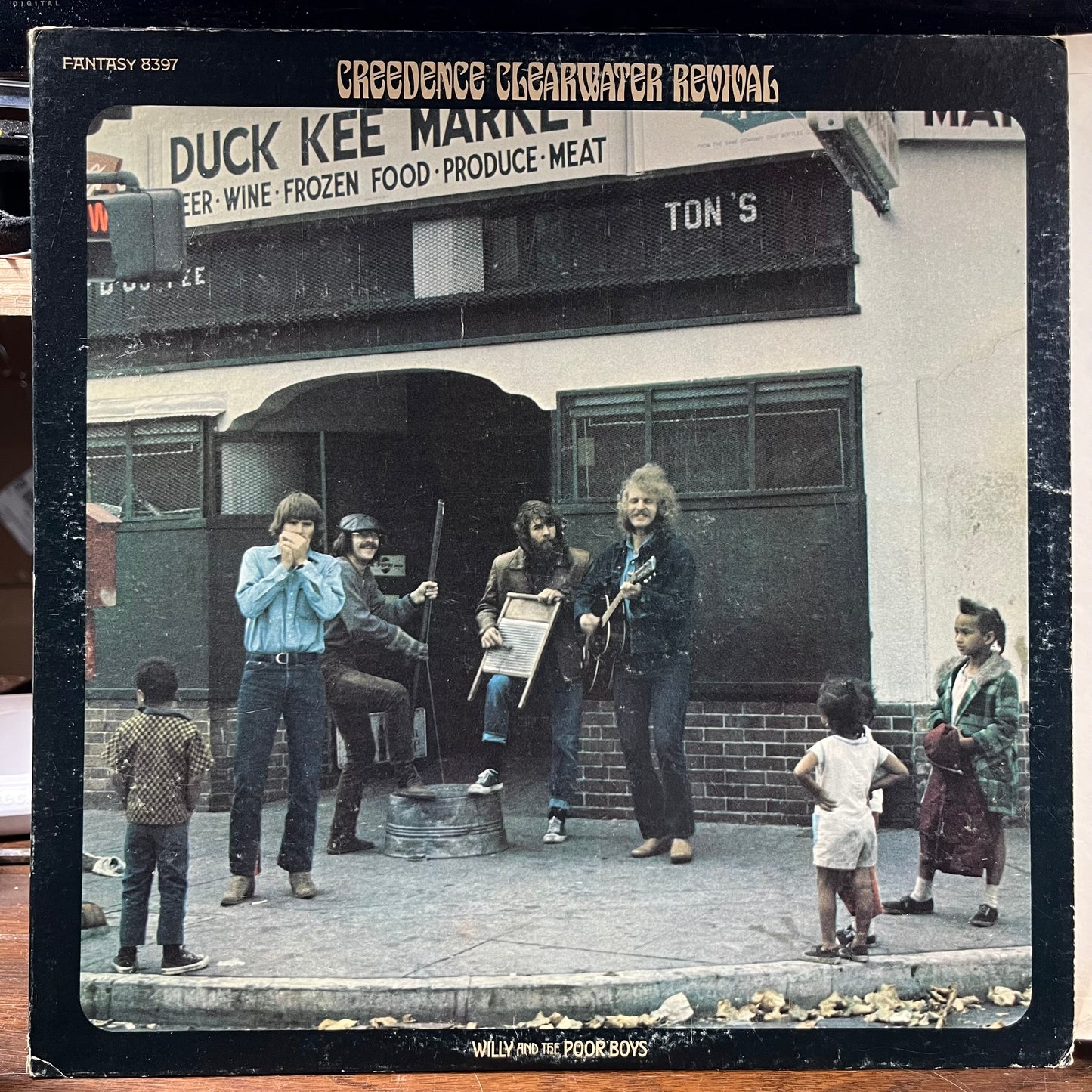 Creedence Clearwater Revival - Willy And The Poor Boys (VINYL) | Near Mint- (NM-) Excellent (EX)-