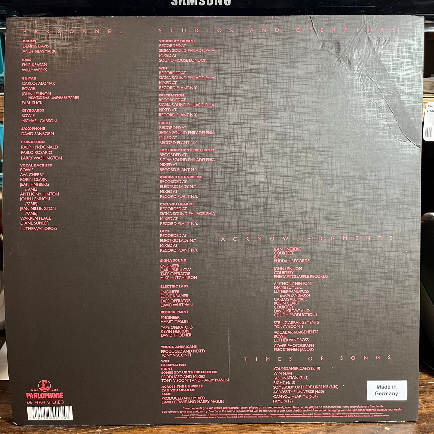 David Bowie - Young Americans (VINYL) | Near Mint (NM) Excellent (EX)-