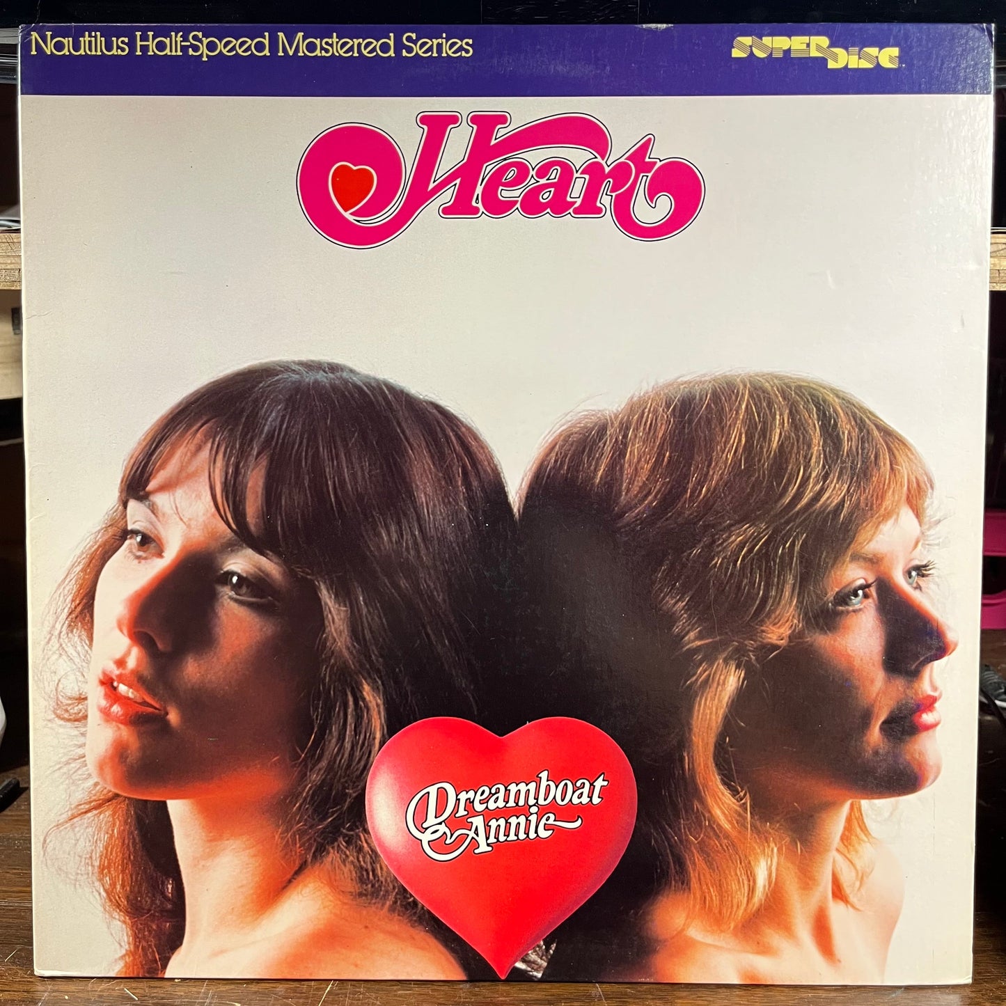 Heart - Dreamboat Annie (VINYL) | Near Mint (NM) Excellent+ (EX+)-