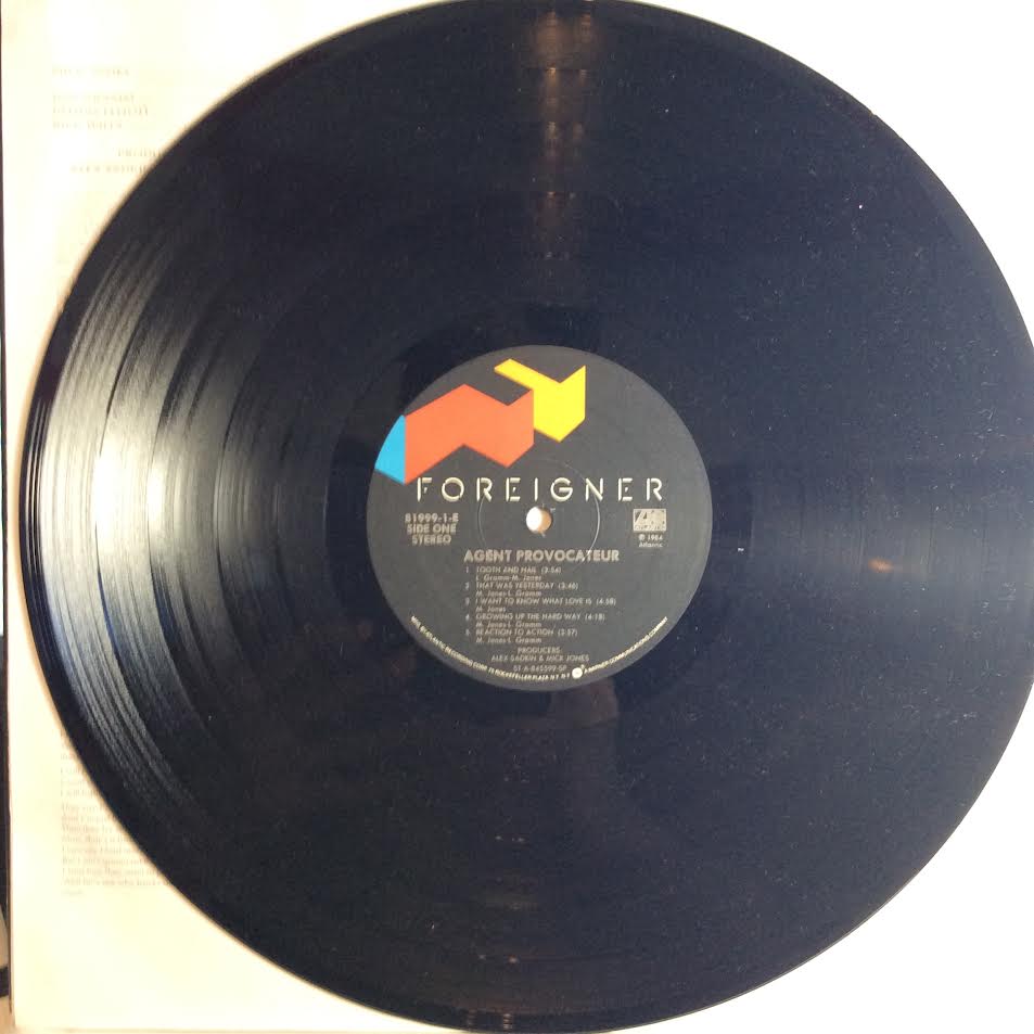 Foreigner - Agent Provocateur (VINYL) | Near Mint (NM) Near Mint (NM)-