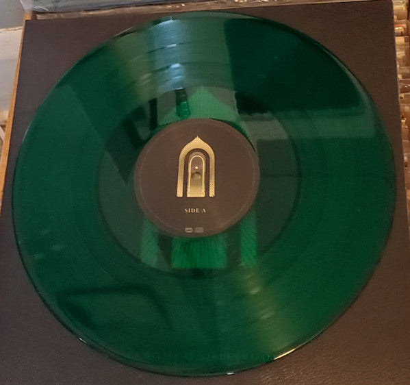 Greta Van Fleet - The Battle At Garden's Gate *TRANSLUCENT GREEN* | Near Mint (NM) Near Mint (NM)--