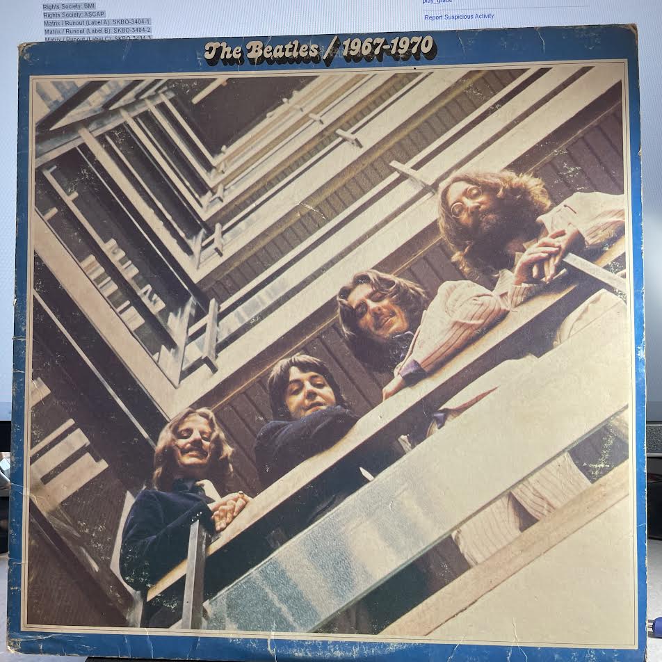 The Beatles - 1967-1970 (2x VINYL) | Very Good (VG) Very Good Plus (VG+)--