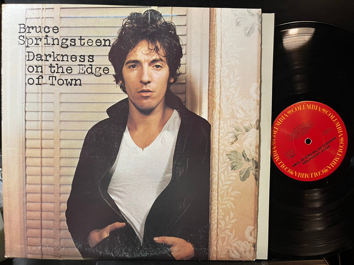 Bruce Springsteen - Darkness On The Edge Of Town (VINYL LP) | Very Good Plus Plus (VG++) Excellent (EX)--