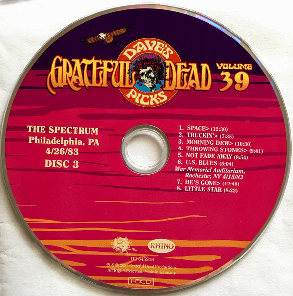 Dave's Picks, Volume 39 (3xCD)(The Spectrum, Philadelphia, PA • 4/26/83) | Mint (M) Near Mint (NM)-