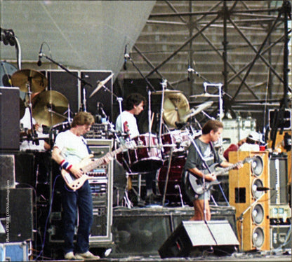 Dave's Picks, Volume 44 (3xCD)(Autzen Stadium, U. Of Oregon, Eugene, OR • 6/23/90) | Mint (M) Near Mint (NM)-