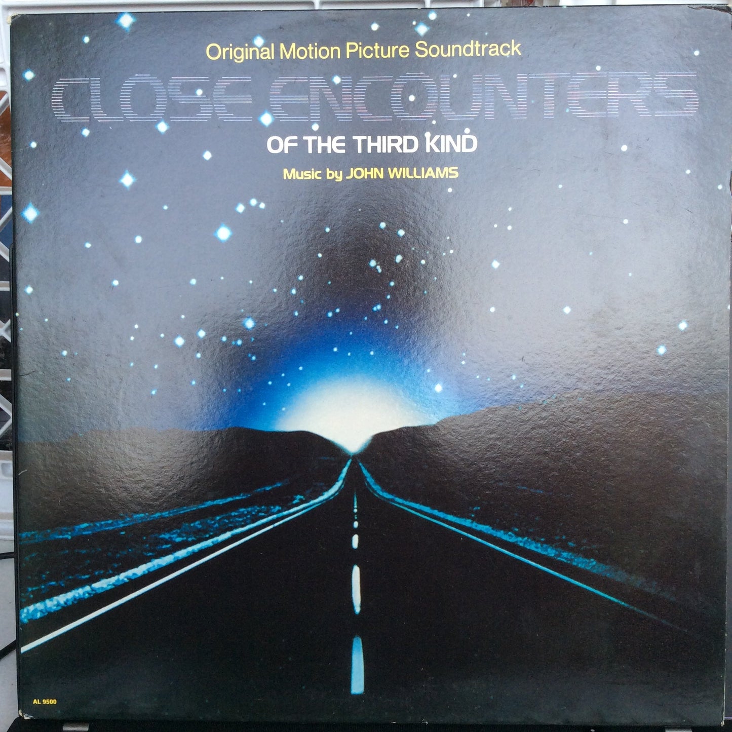 John Williams (4) - Close Encounters Of The Third Kind (Original Motion Picture Soundtrack) (VINYL)*NO 7"* | Excellent+ (EX+)-