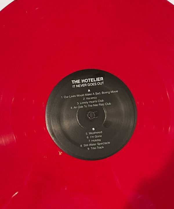 It Never Goes Out | Mint (M) Mint (M)-