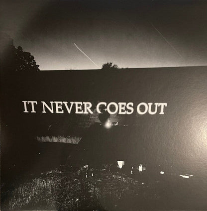 It Never Goes Out | Mint (M) Mint (M)-