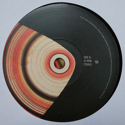 The Singles (06.25.2001-09.06.2006) - Volume 01 | Mint (M) Mint (M)-