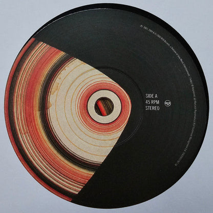The Singles (06.25.2001-09.06.2006) - Volume 01 | Mint (M) Mint (M)-