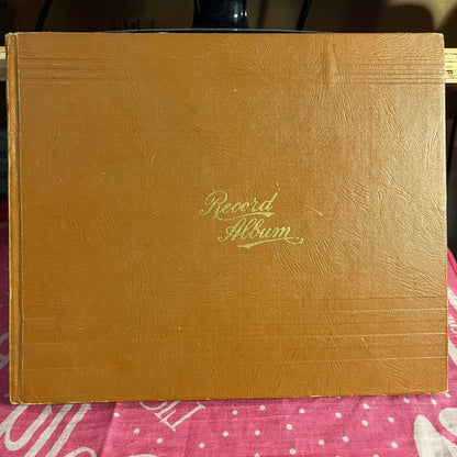7" - Record Album Book (10-Holder) | Very Good Plus (VG+)--