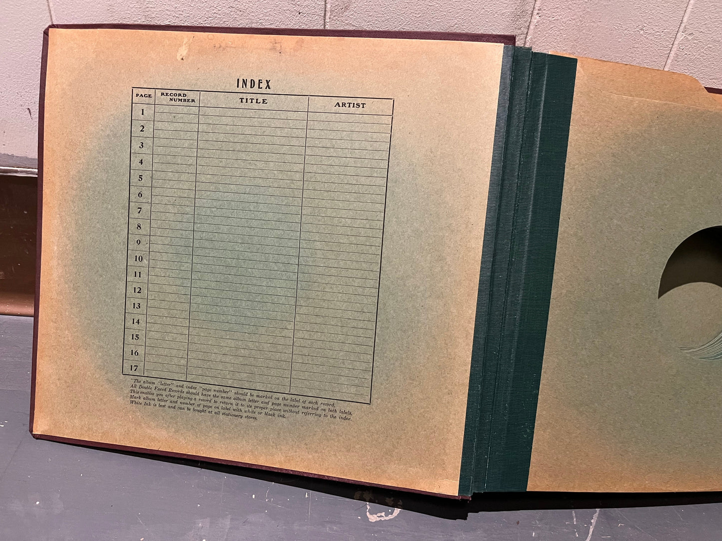 RCA / MASTERS VOICE - 17 PAGE 78RPM 12" RECORD BOOK | Very Good Plus (VG+)--