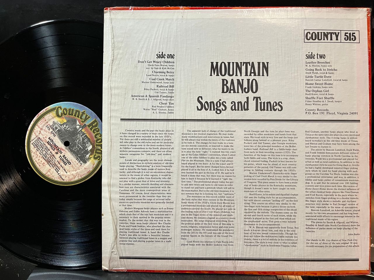 Various - Old Time Classics: A Collection Of Mountain Banjo Songs & Tunes (VINYL) | Near Mint (NM) Near Mint (NM)--