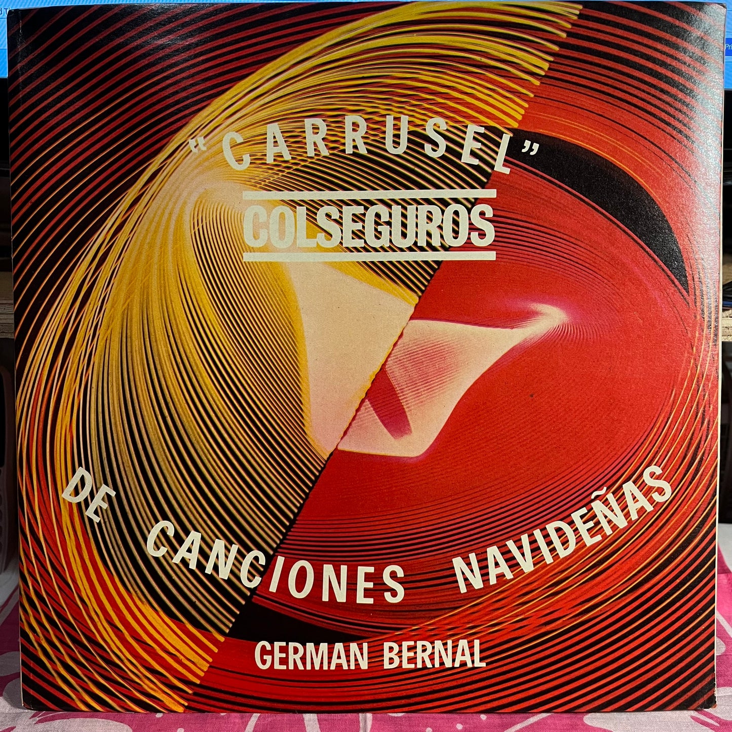 German Bernal - Carrusel / Colseguros De Canciones Navidenas | Near Mint (NM) Near Mint (NM)--